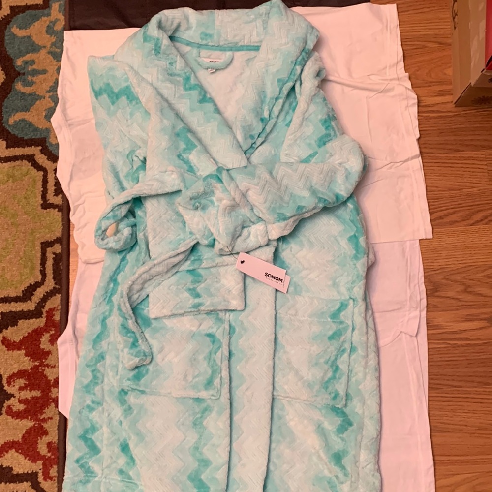 Bathrobe